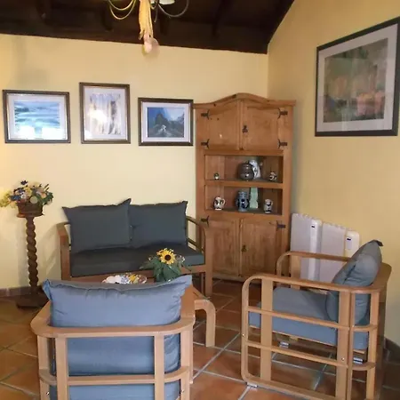Aptos Monasterio De San Antonio 4 아파트 이코드레로스비노스