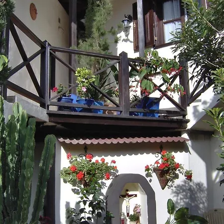 Lägenhet Aptos Monasterio De San Antonio 4 *