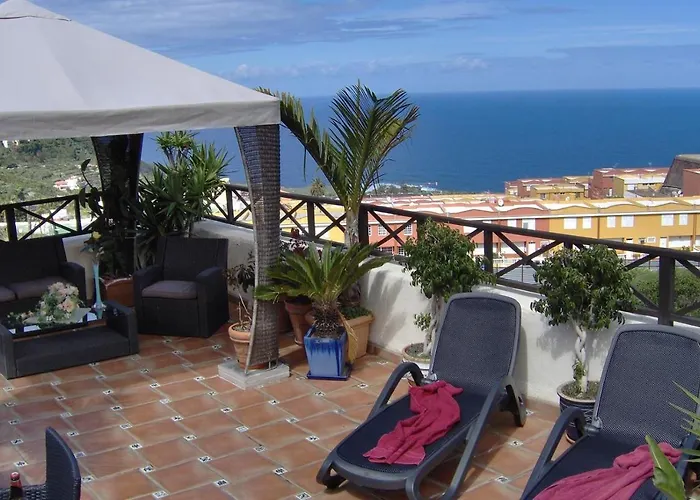 Apartament Aptos Monasterio De San Antonio 4 *