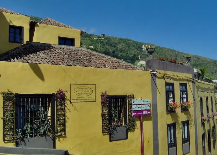 Apartman Aptos Monasterio De San Antonio 4 *